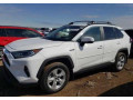 2021-toyota-rav4-xle-small-0